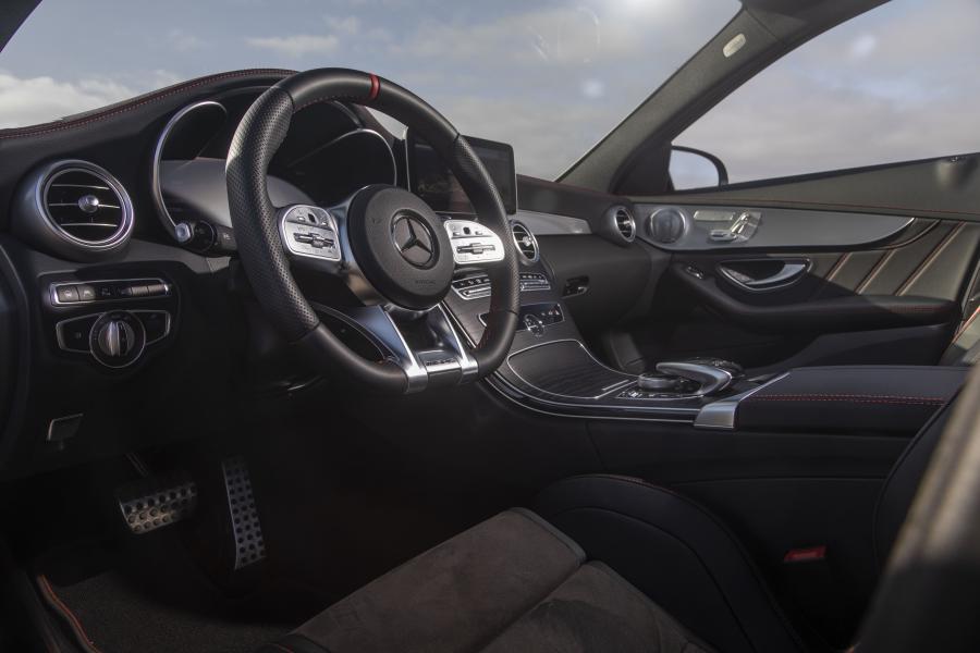 Интерьер Mercedes-AMG C43 4Matic (W205) 2018 года  (NA) (фото 18 из 45)